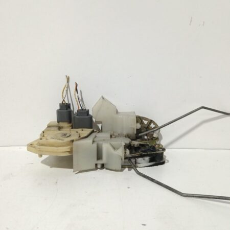 Cerradura Puerta Delantera Derecha Honda Fit (GD1/5) 2002-2008 Drive
