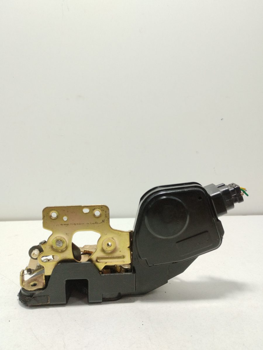 Cerradura Puerta Delantera Derecha Hyundai Elantra (XD) 2000-2008 CRDi Comfort (4-ptas.)