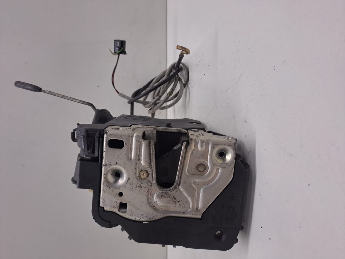 Cerradura Puerta Delantera Derecha Mercedes-Benz Clase C (W203) Berlina 2000-2007 CDI CAT