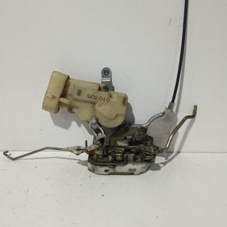 Cerradura Puerta Delantera Izquierda Toyota Yaris (NCP1/NLP1/SCP1) 1999-2005 Linea Terra