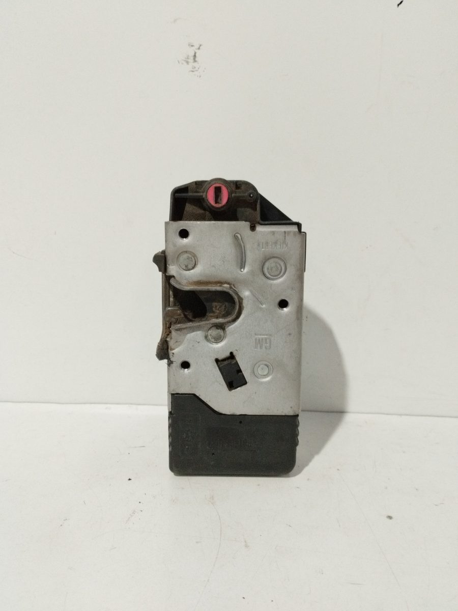Cerradura Puerta Trasera Izquierda Chevrolet Corsa 2 2000-2003