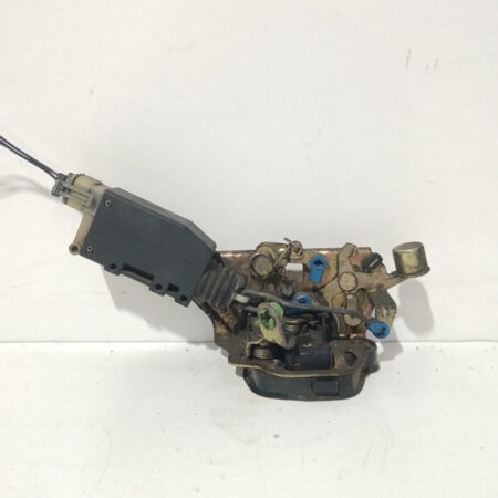 Cerradura Puerta Trasera Izquierda Chevrolet Corsa B 1993-1997 Swing