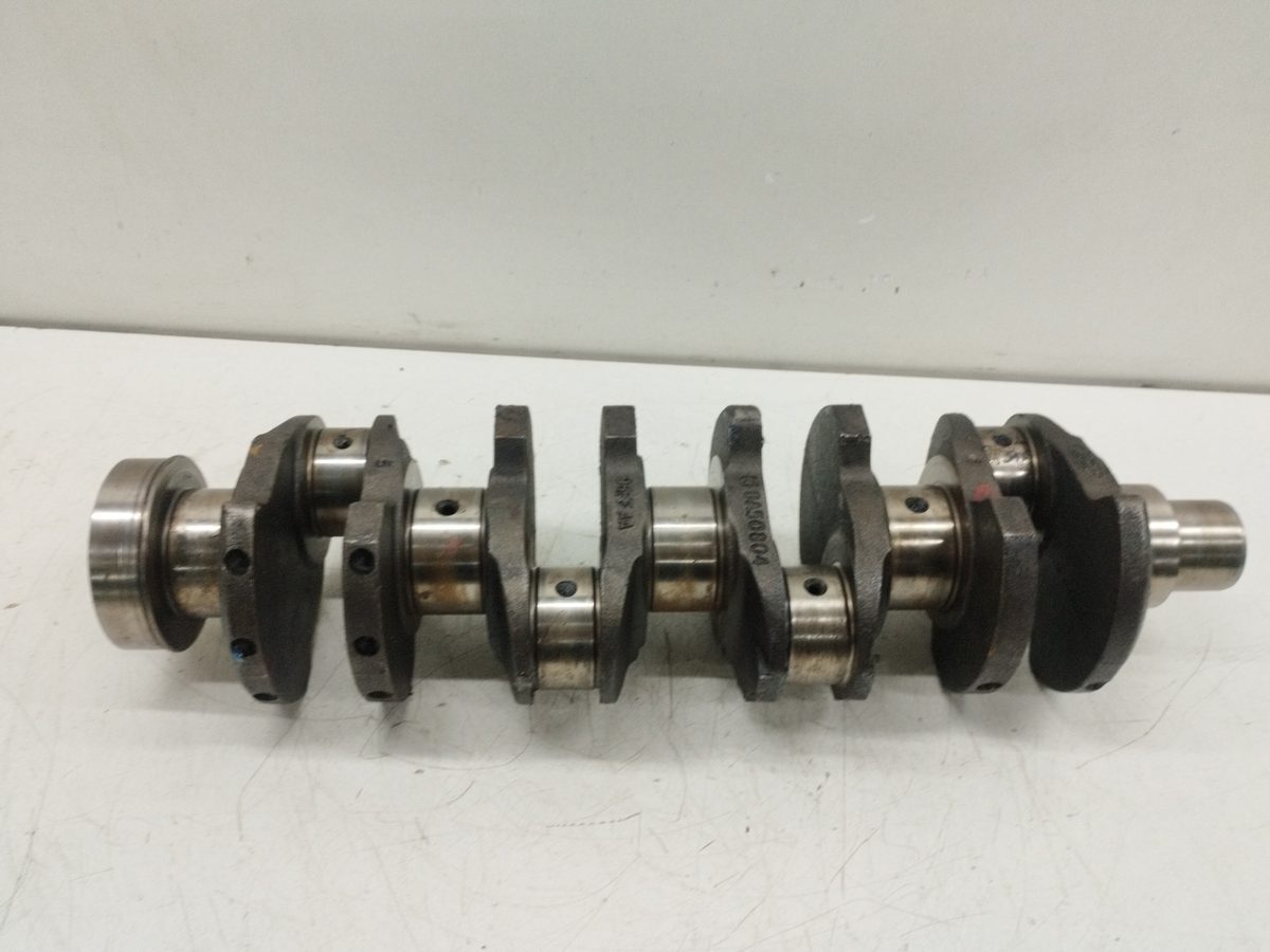 Cigueñal Ford Mondeo Berlina/familiar (FD) 1993-1996 GLX Berlina 1.8L 65kW 96FFAA