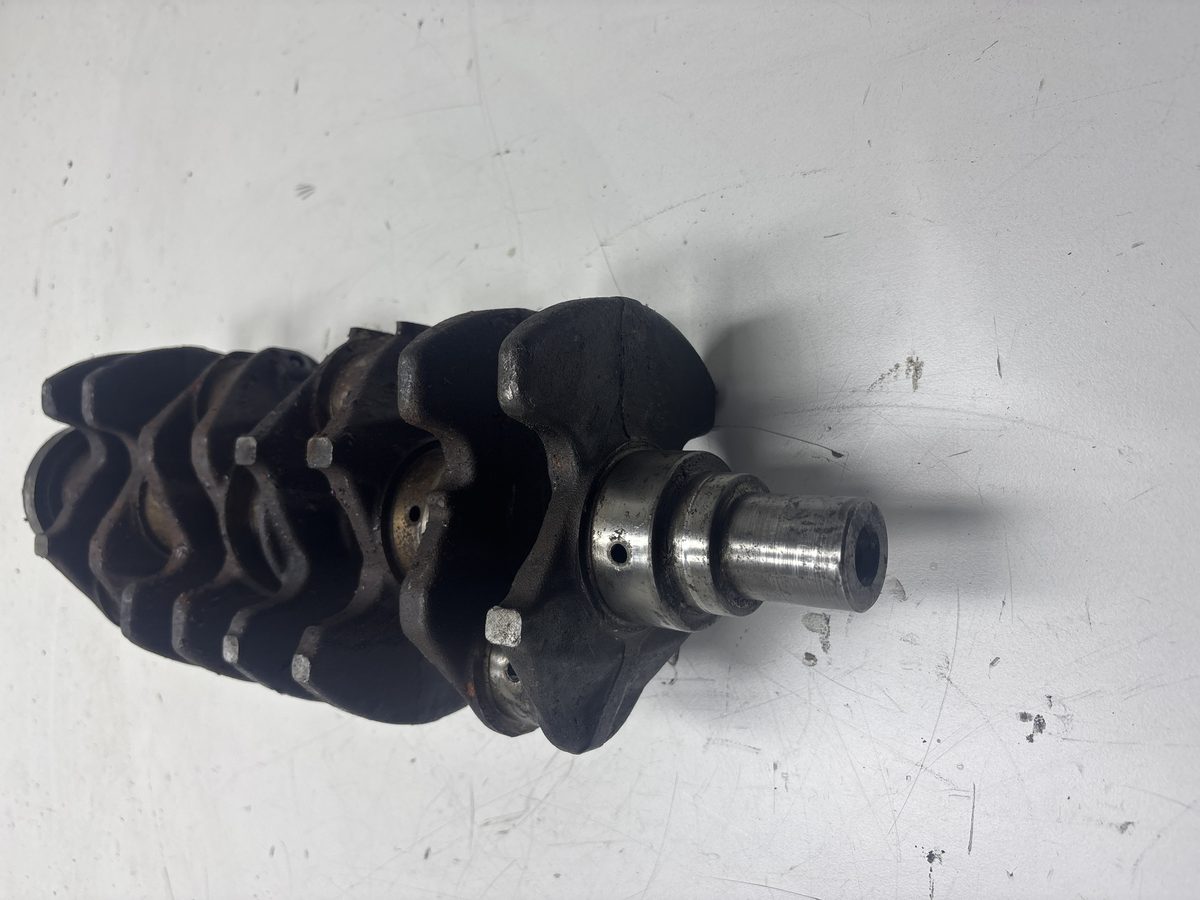 Cigueñal Mitsubishi Space Wagon (N30/N40) 1991-1996 2000 GLX Diesel 2.0L 60kW
