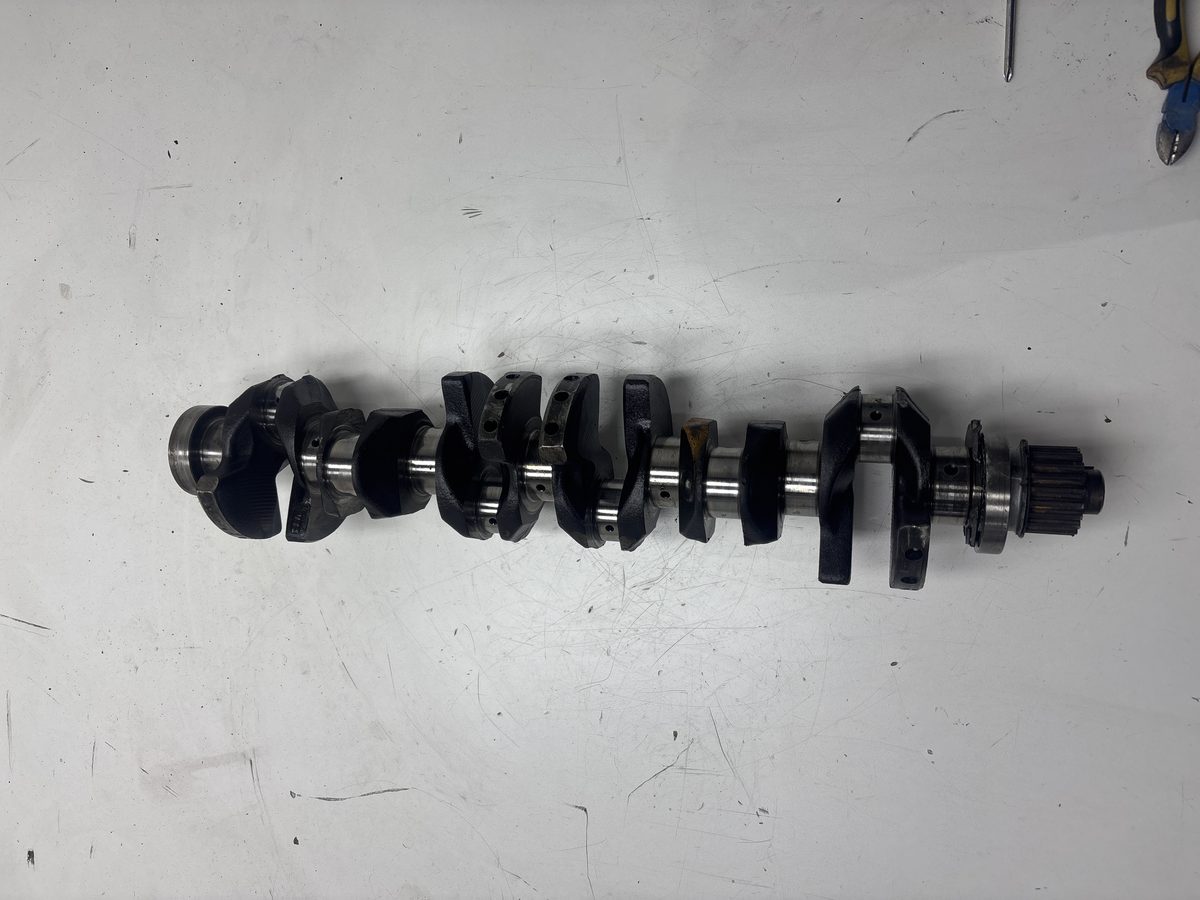 Cigueñal Nissan Patrol (K/W260) 1989-2002