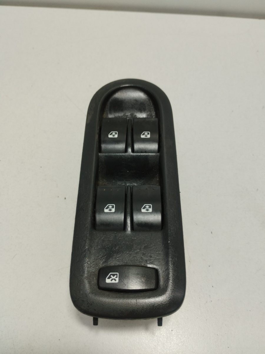 Comando Alza Cristal Renault Megane Ii Berlina 3p 2002-2009 Dynamique 1.5L 78kW 8200160603