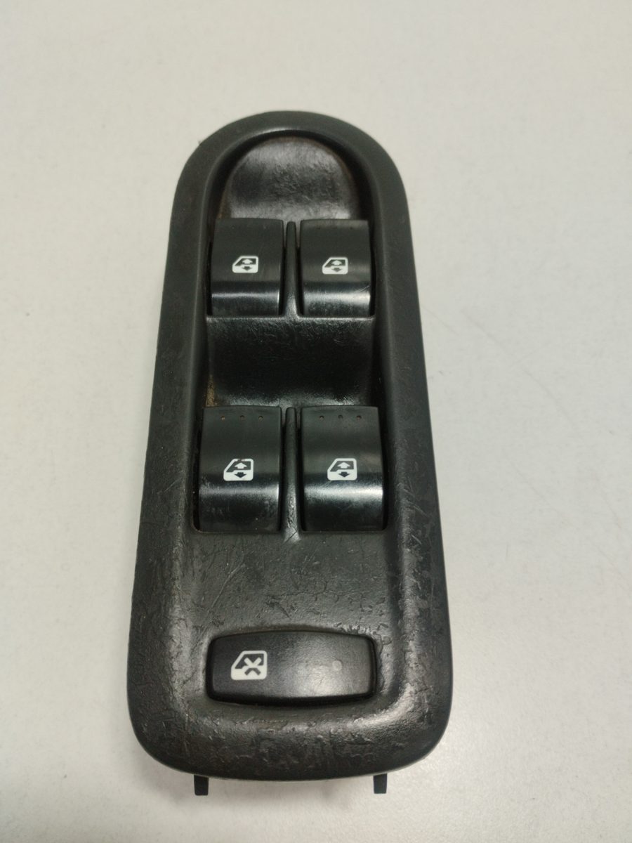 Comando Alza Cristal Renault Megane Ii Berlina 5p 2002-2009 Dynamique 1.5L 78kW 156018070