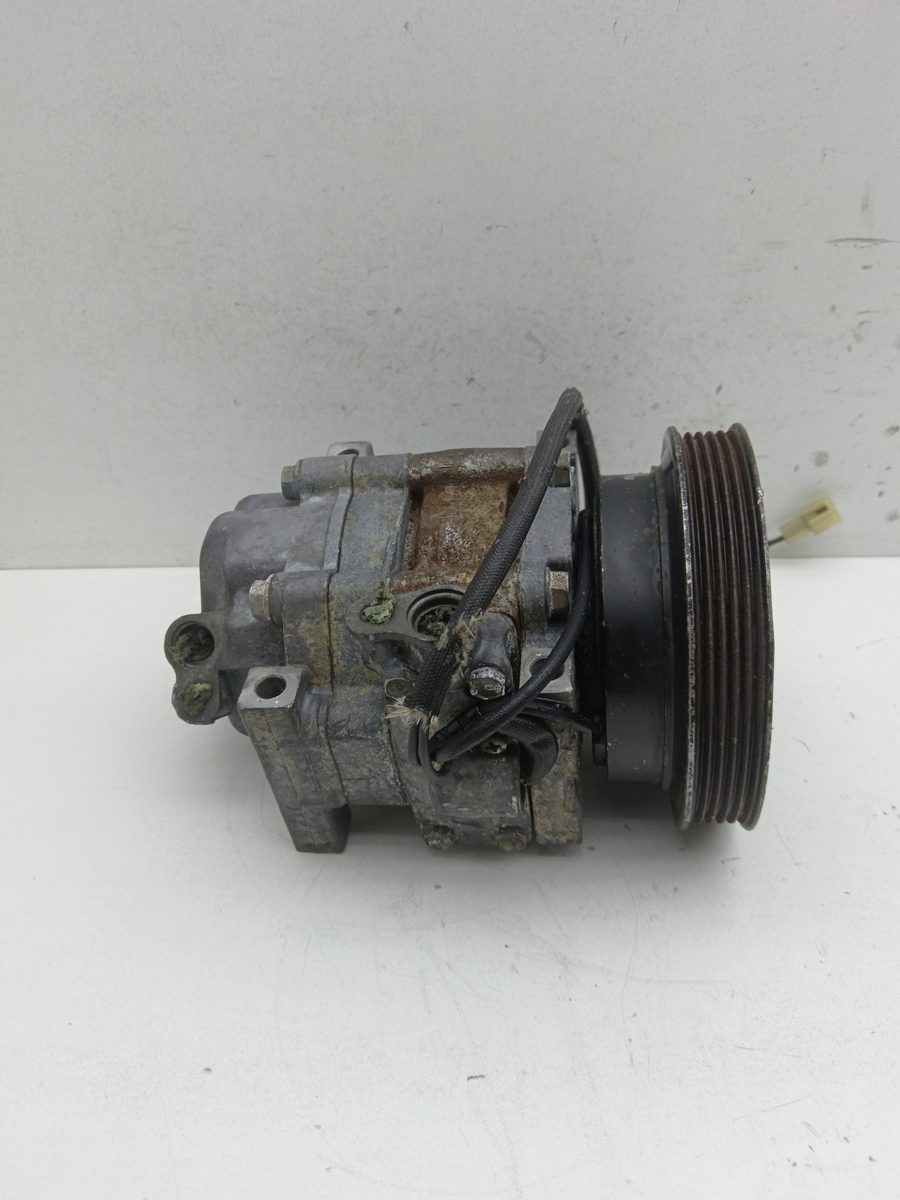 Compresor Aire Acondicionado Nissan Serena (C23M) 1992-2002