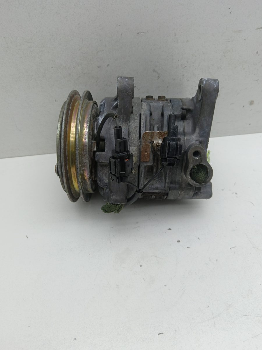 Compresor Aire Acondicionado Nissan Serena (C23M) 1992-2002