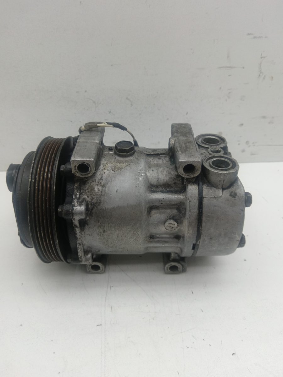 Compresor Aire Acondicionado Renault Express 1994-1998