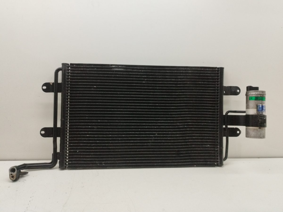 Condensador / Radiador Aire Acondicionado Volkswagen Golf Iv Berlina (1J1) 1J08201910