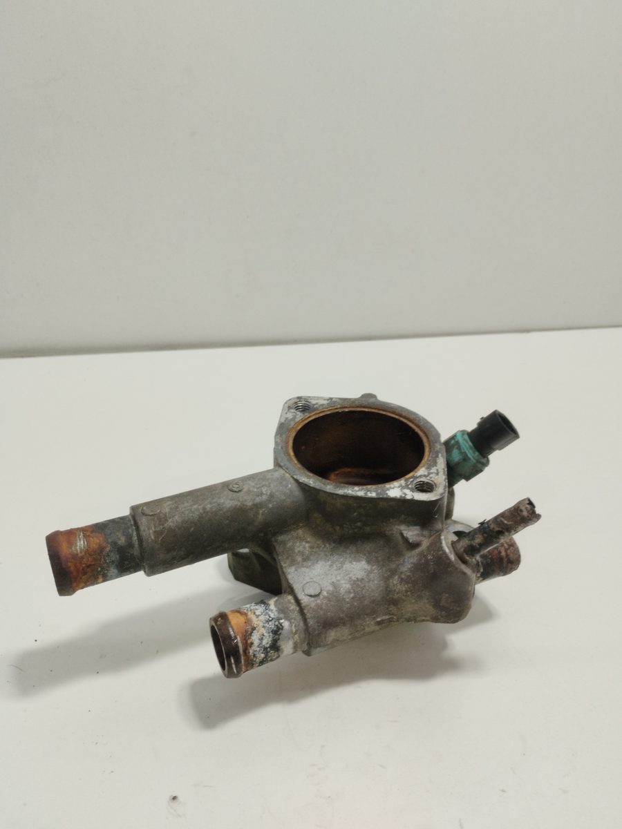 Cuerpo De Termostato Chevrolet Corsa 2 2000-2003 1.7 16V DI CAT (Y 17 DTL / LK8) 1.7L 48kW