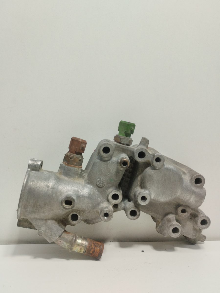 Cuerpo De Termostato Peugeot 206 Berlina 1998-2010 1.4 HDi 1.4L 50kW 963470580