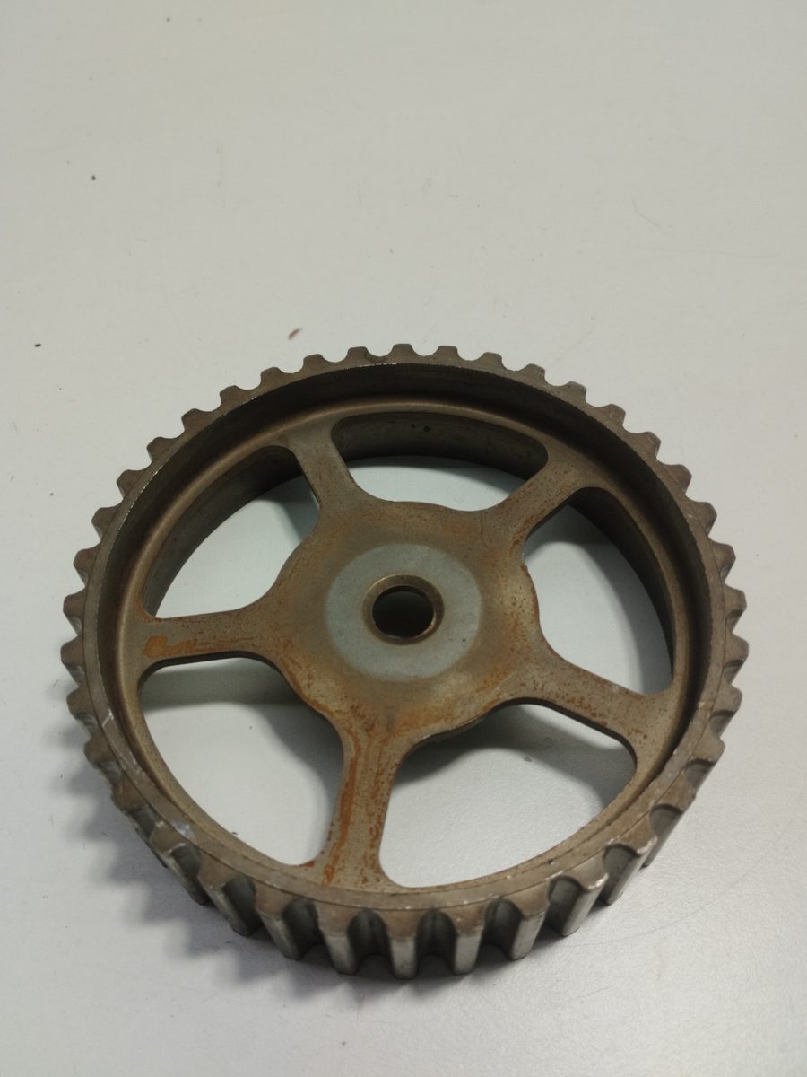 Engranaje Arbol Leva Ford Focus Turnier (CAK) 1998-2004 Ambiente 1.6L 74kW