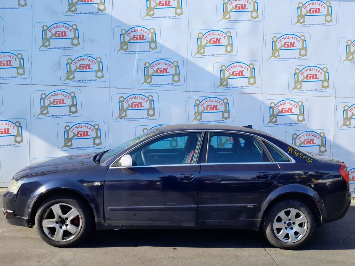 Audi A4 (8E) del que se desmontó esta pieza