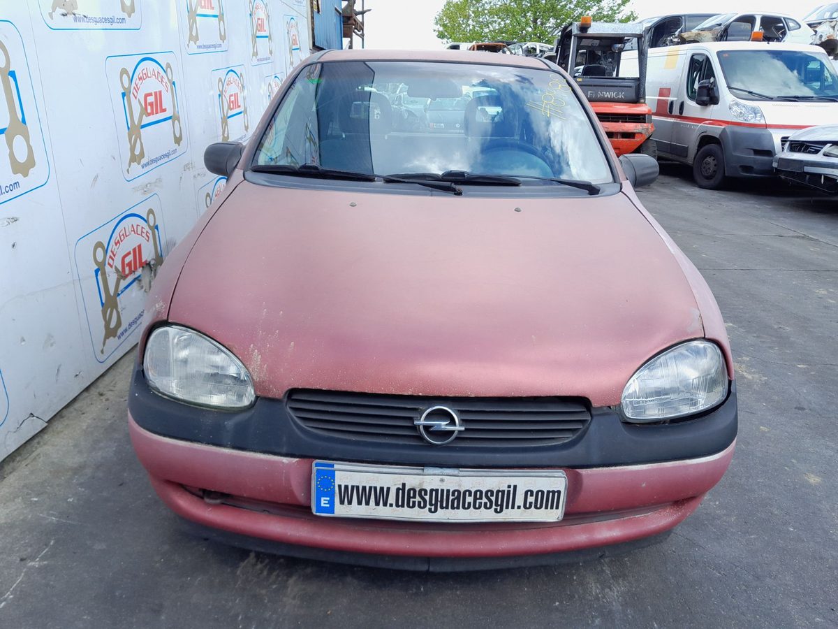 Chevrolet Corsa B del que se desmontó esta pieza