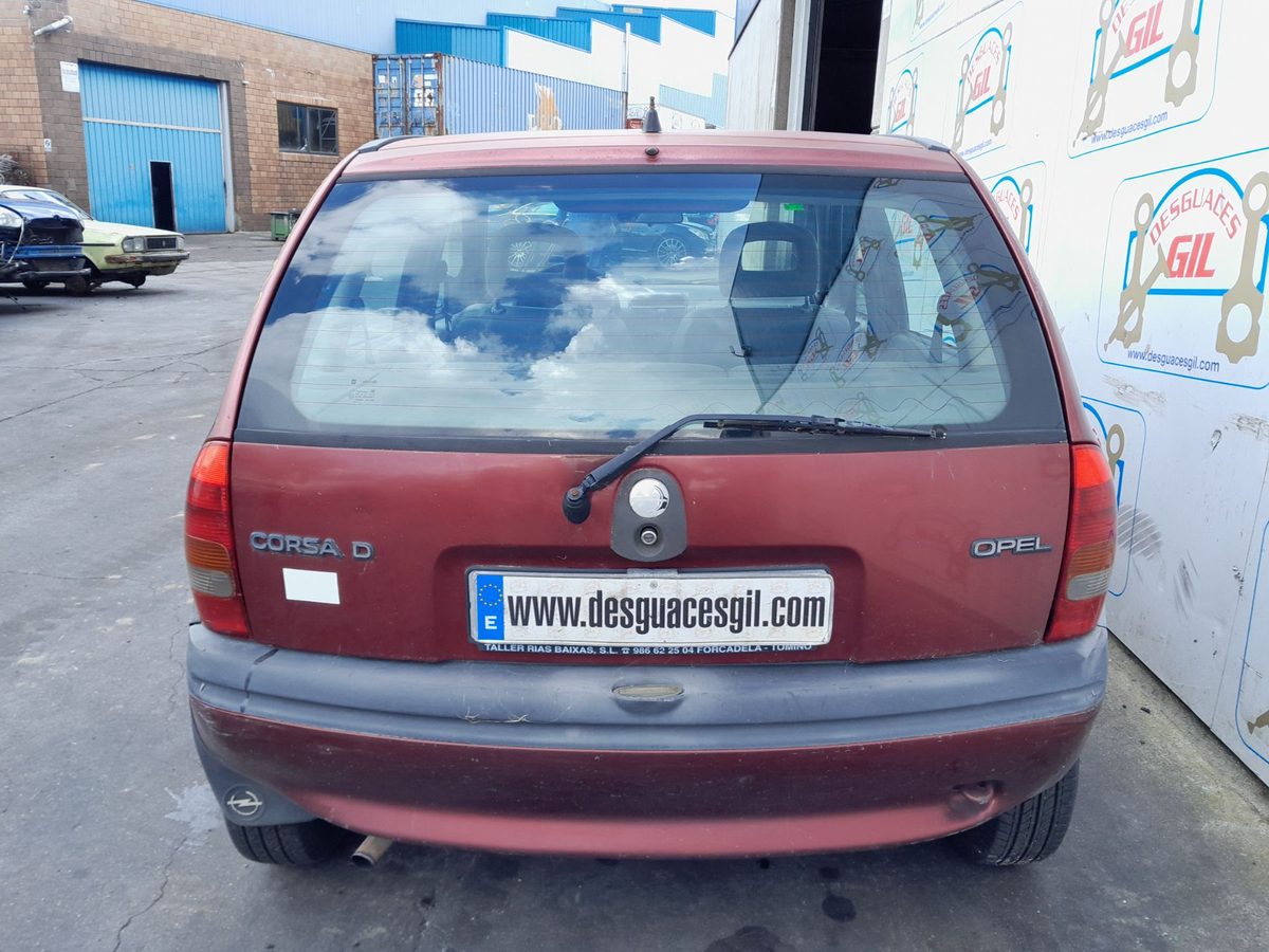 Chevrolet Corsa B del que se desmontó esta pieza