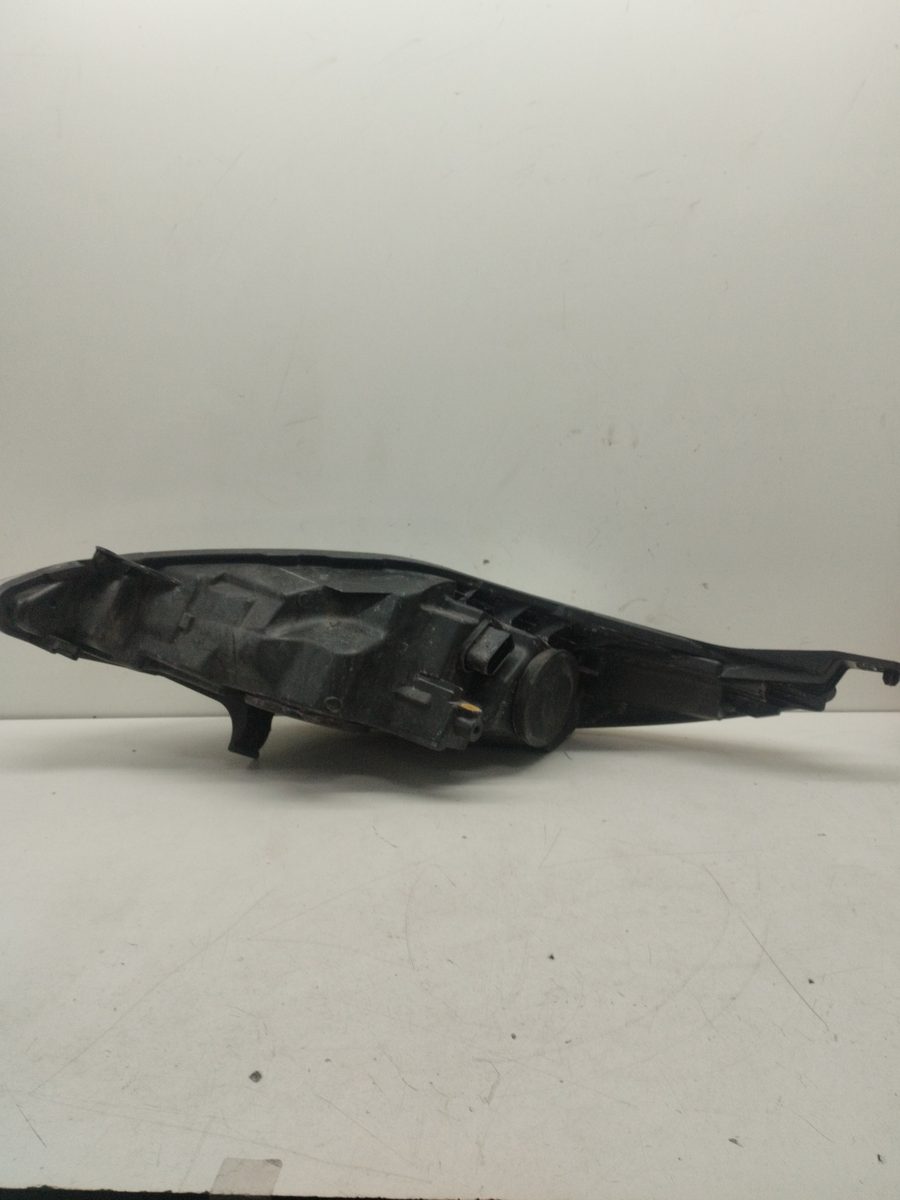 Faro Delantero Derecho Ford Fiesta (CB1) 2008-2013