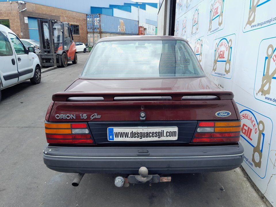 Ford Orion del que se desmontó esta pieza