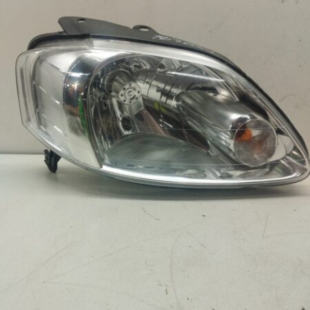 Faro Delantero Derecho Volkswagen Fox (5Z1) 2005-2012 Básico