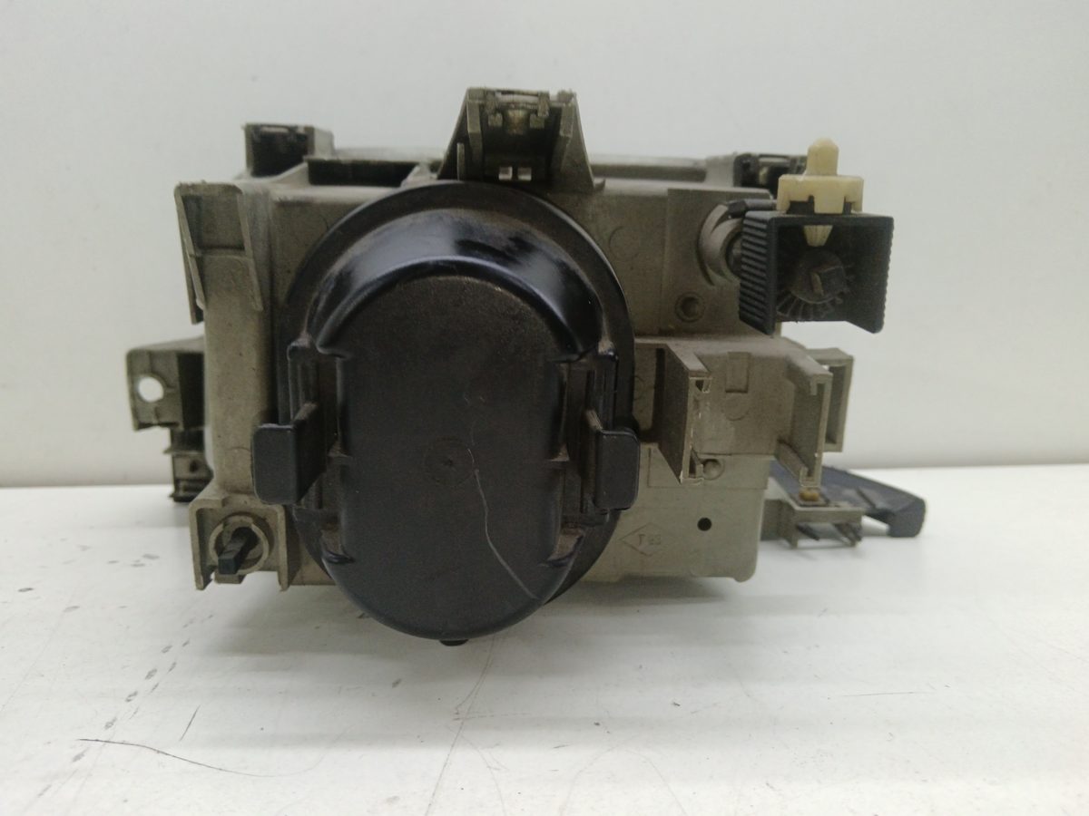 Faro Delantero Izquierdo Renault Clio I Fase I+II (B/C57) 1991-1998