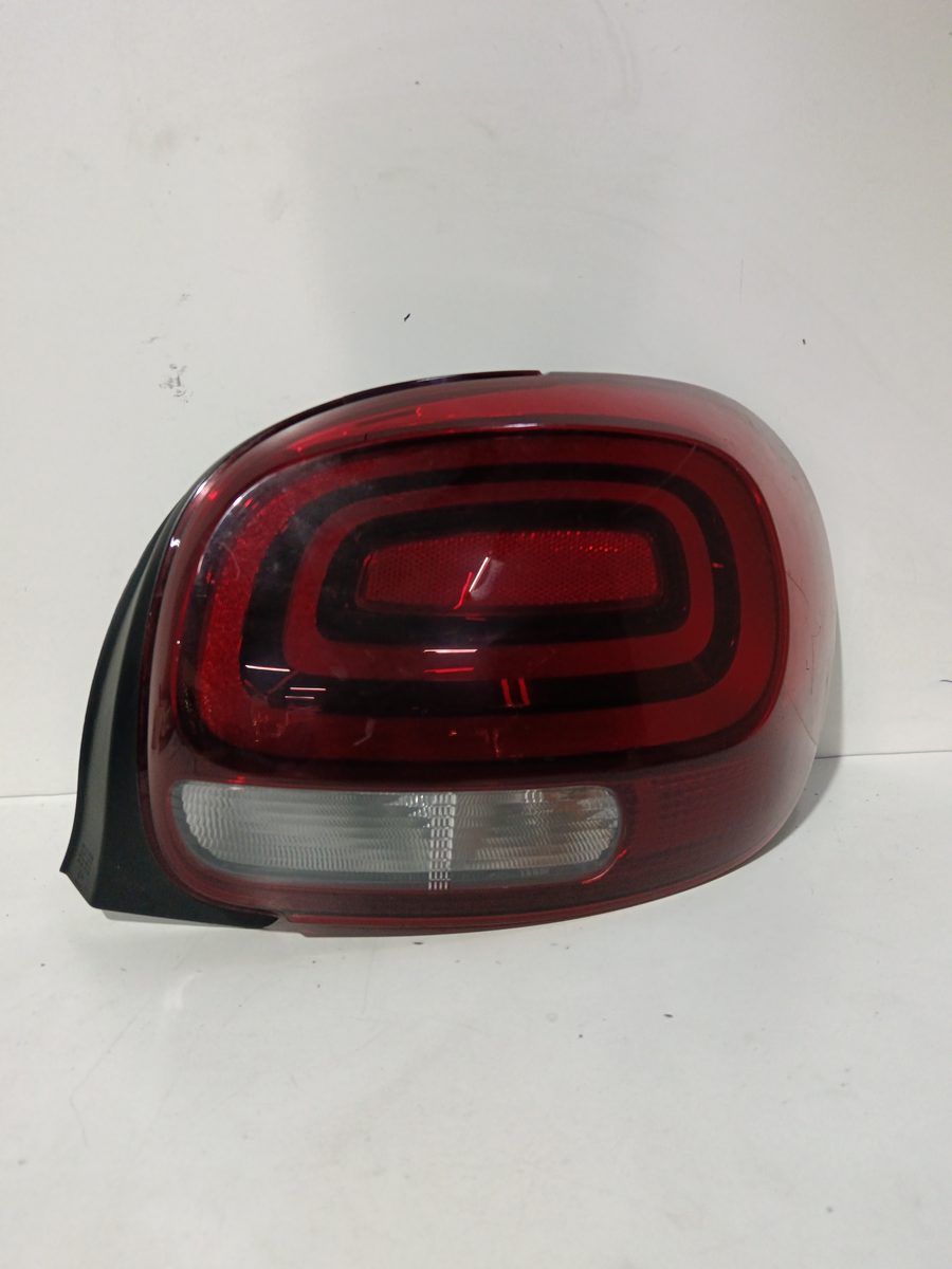 Farol Trasero Derecho Exterior Citroën C3 2020-2023
