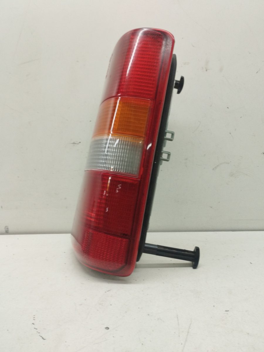 Farol Trasero Derecho Exterior Citroën Jumpy 2003-2006