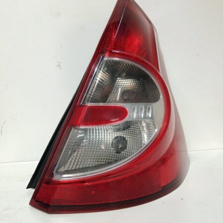 Farol Trasero Derecho Exterior Dacia Sandero 2008-2013 Ambiance 8200734824