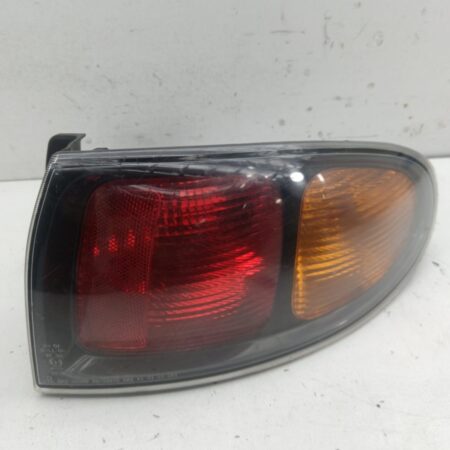Farol Trasero Derecho Exterior Daewoo Lanos 1997-2004 305896R