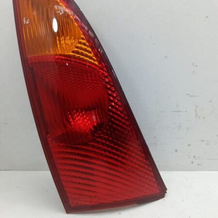 Farol Trasero Derecho Exterior Ford Focus Berlina (CAP) 2004-2007 TDCi CAT