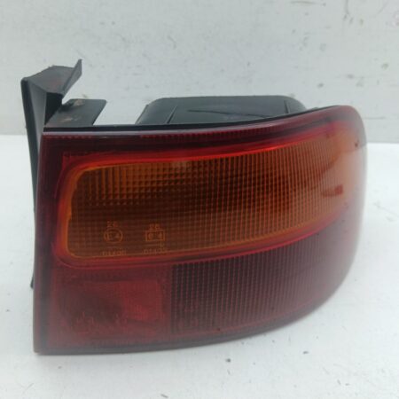 Farol Trasero Derecho Exterior Honda Civic Berlina (EG/EH) 1991-1996 0431120