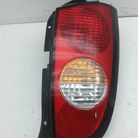 Farol Trasero Derecho Exterior Hyundai Atos Prime (MX) 2000-2010 GLS (2003->) 92402060
