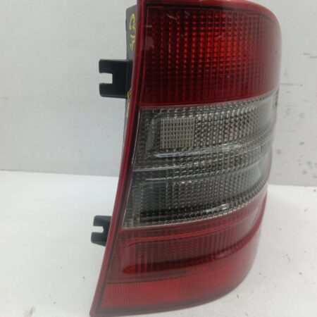 Farol Trasero Derecho Exterior Mercedes-Benz Clase M (W163) 1997-2005 CDI 20V CAT