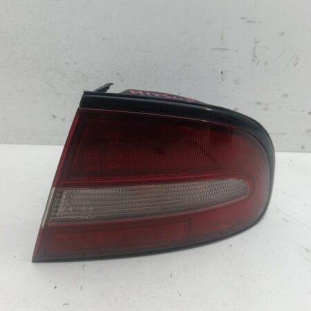 Farol Trasero Derecho Exterior Mitsubishi Galant Berlina (E10) desde 1984 0431593