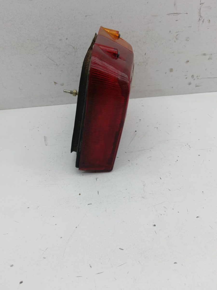 Farol Trasero Derecho Exterior Peugeot 205 1983-1998