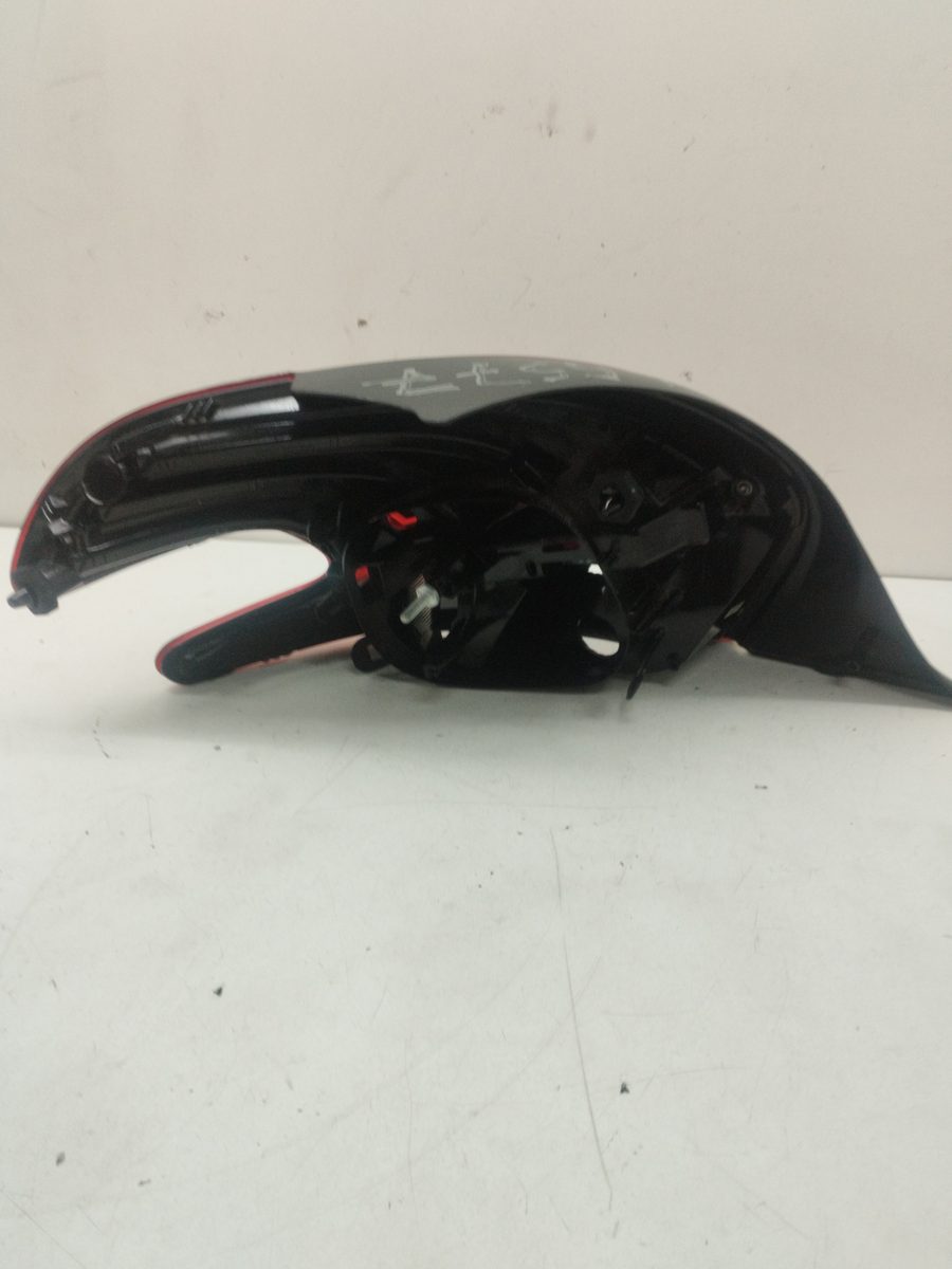 Farol Trasero Derecho Exterior Peugeot 208 2012-2019
