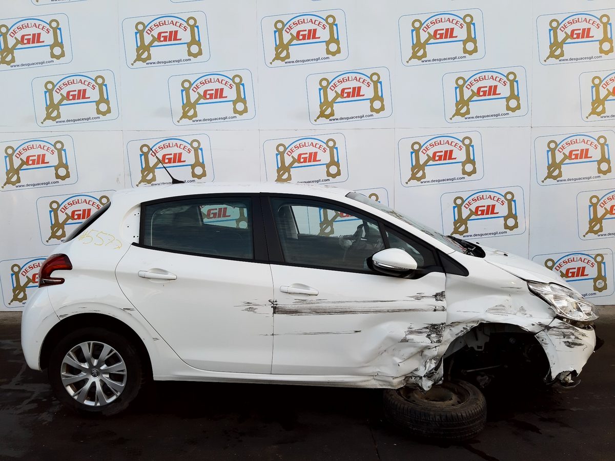 Peugeot 208 del que se desmontó esta pieza