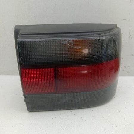 Farol Trasero Derecho Exterior Renault 19 Hatchback (B/C53) 1988-Actualidad