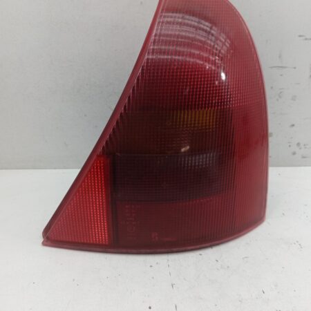 Farol Trasero Derecho Exterior Renault Clio Ii Fase I (B/CBO) 1998-2001 RXE B/C0L