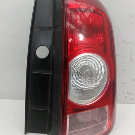 Farol Trasero Derecho Exterior Renault Duster 2010-Actualidad Laureate 4x2