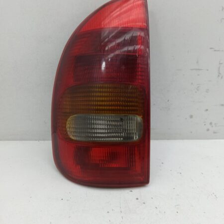 Farol Trasero Izquierdo Exterior Chevrolet Corsa B 1993-1997 Swing