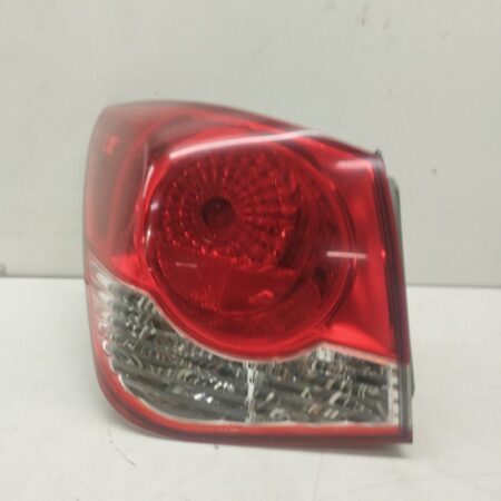 Farol Trasero Izquierdo Exterior Chevrolet Cruze 2009-2014 LS