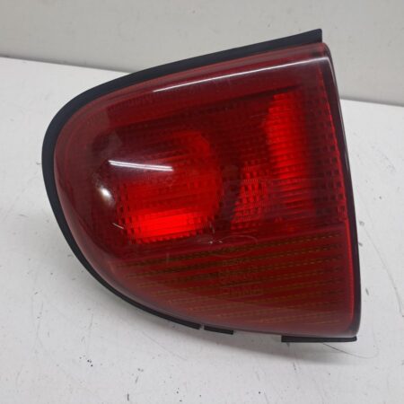 Farol Trasero Izquierdo Exterior Ford Escort Berl./turnier 1995-2000 93AG15K258