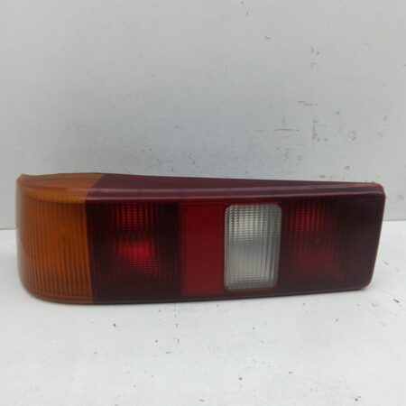 Farol Trasero Izquierdo Exterior Ford Sierra Berlina 1987-Actualidad CL