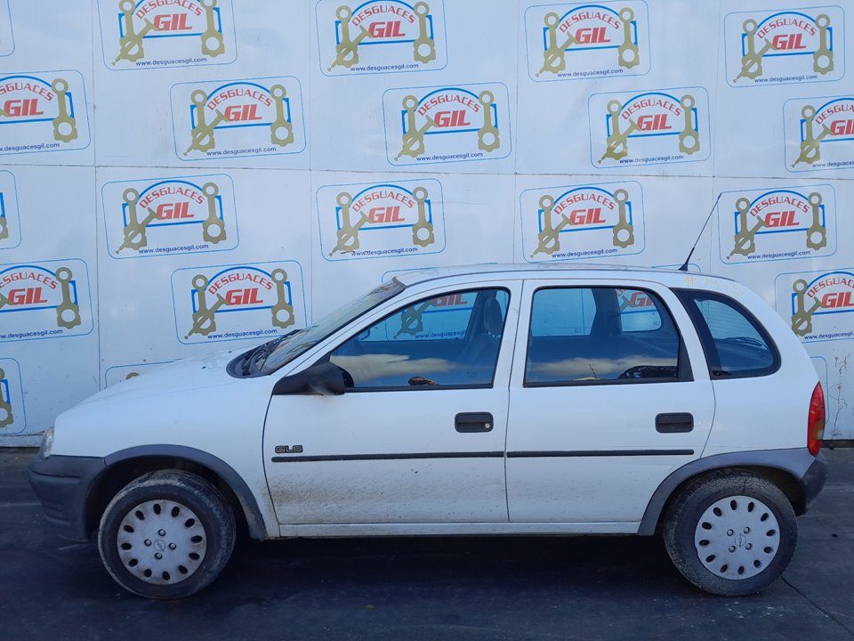 Opel Corsa B del que se desmontó esta pieza