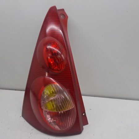 Farol Trasero Izquierdo Exterior Peugeot 107 2005-2014 Básico
