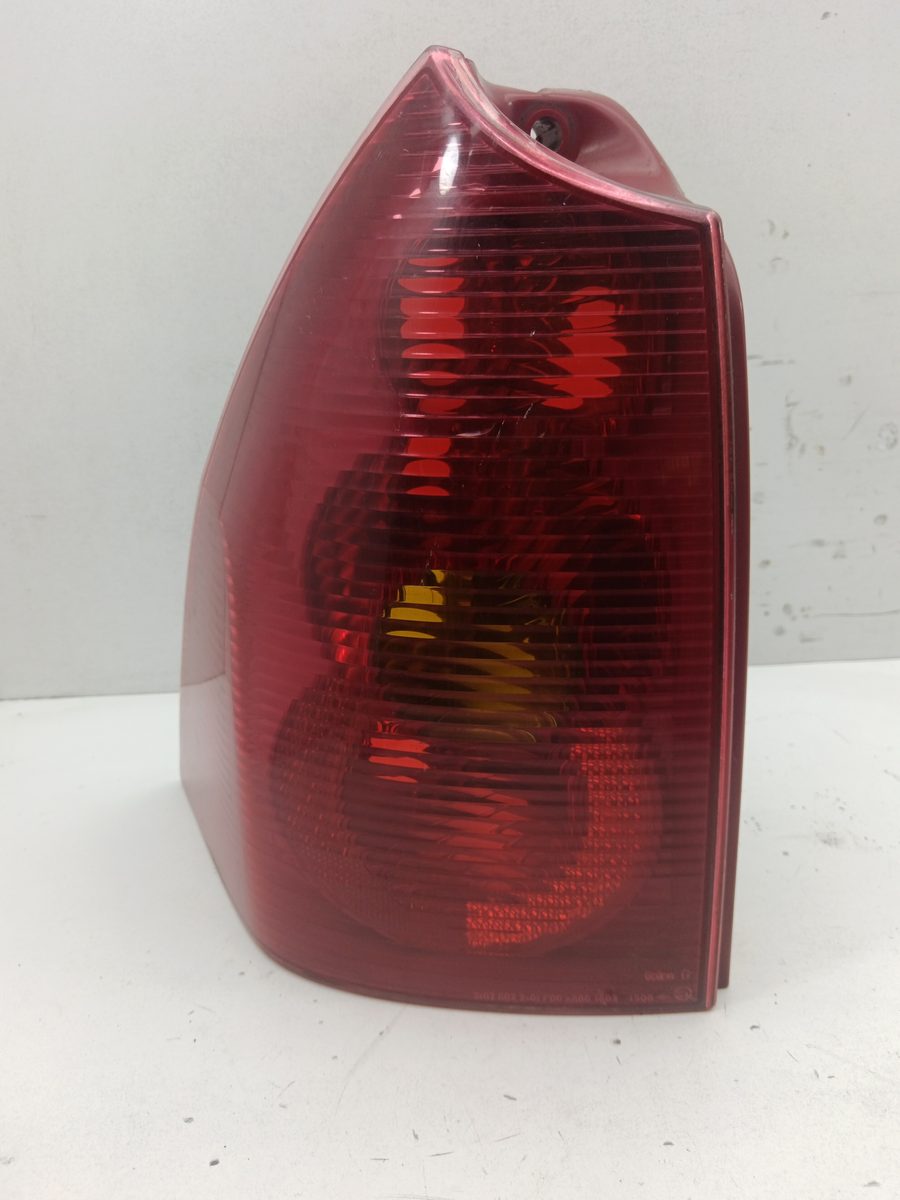 Farol Trasero Izquierdo Exterior Peugeot 307 Break / SW (S1) 2002-2005