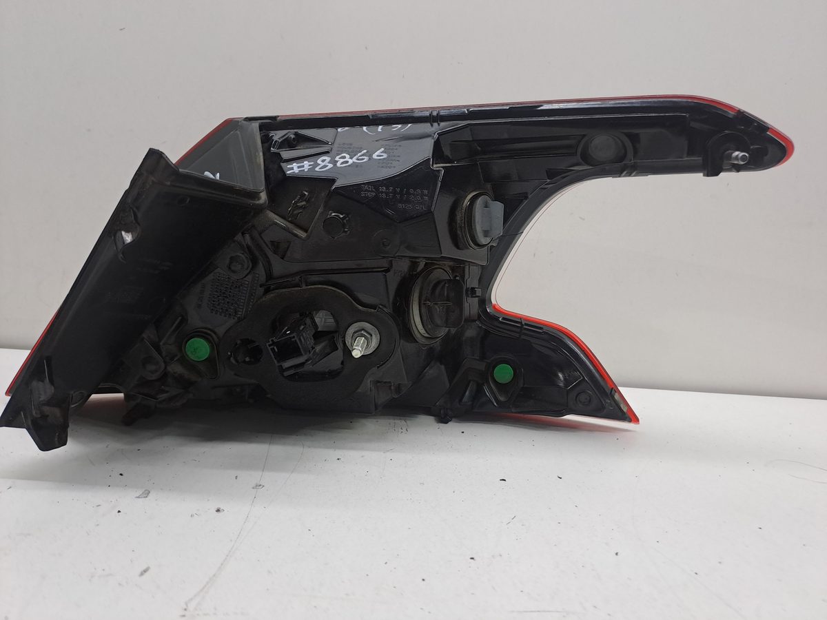 Farol Trasero Izquierdo Exterior Peugeot 308 2013-2021