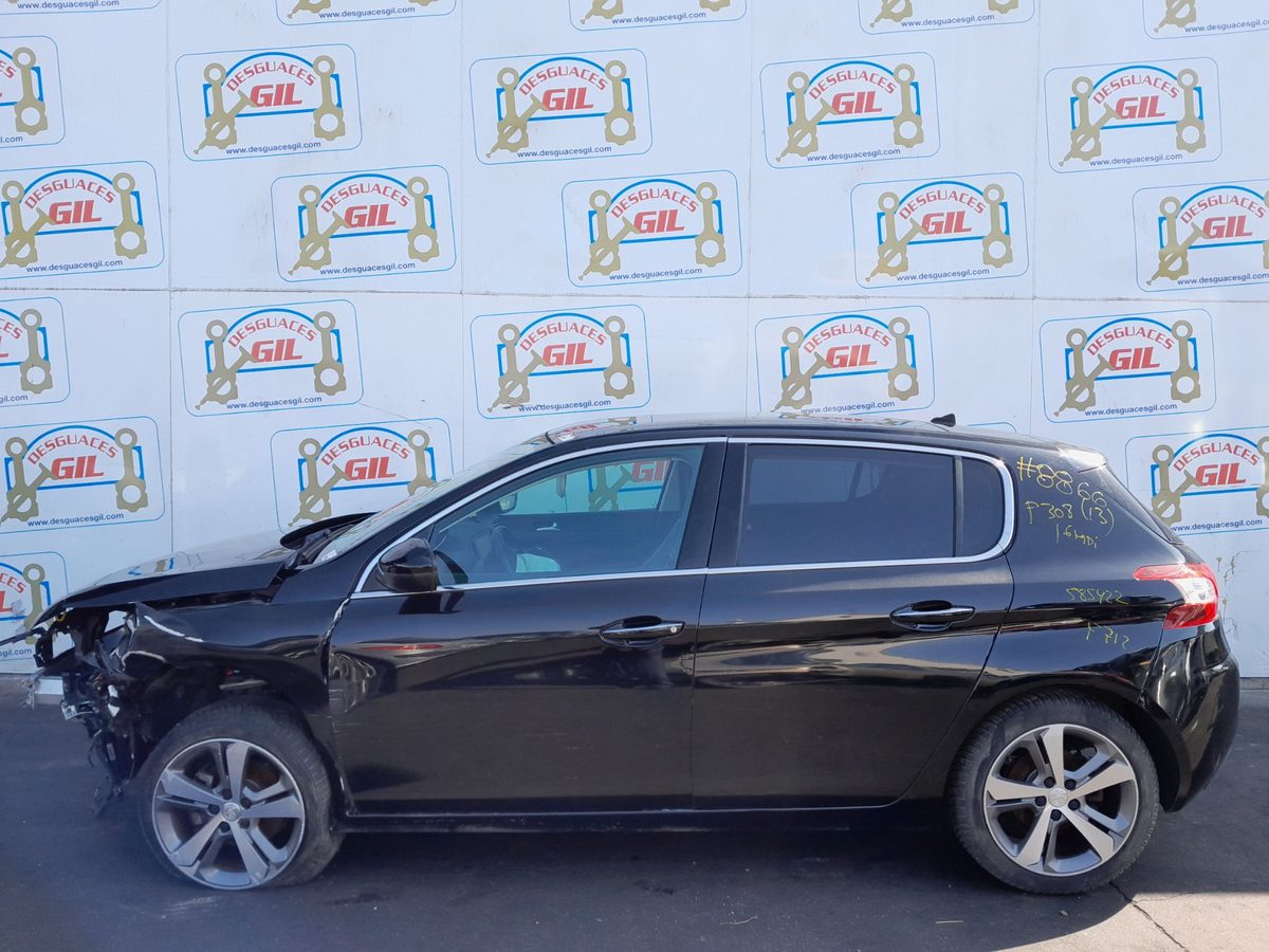 Peugeot 308 del que se desmontó esta pieza