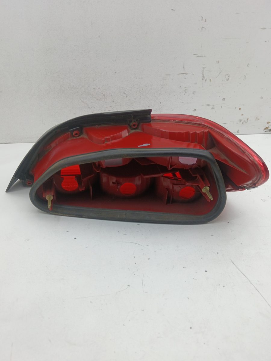Farol Trasero Izquierdo Exterior Peugeot 406 (S1/S2) 1995-2005